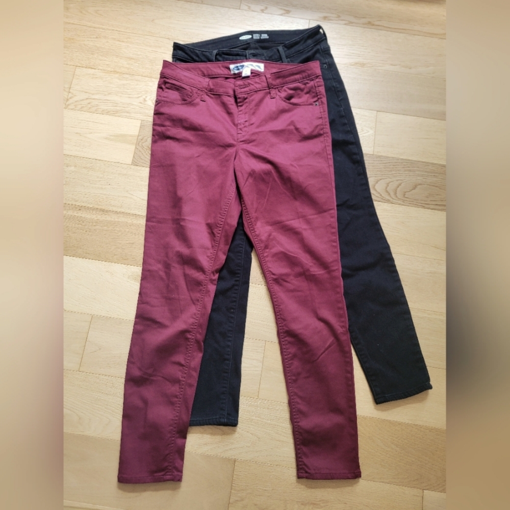 Old Navy Rockstar Super Skinny Jeans